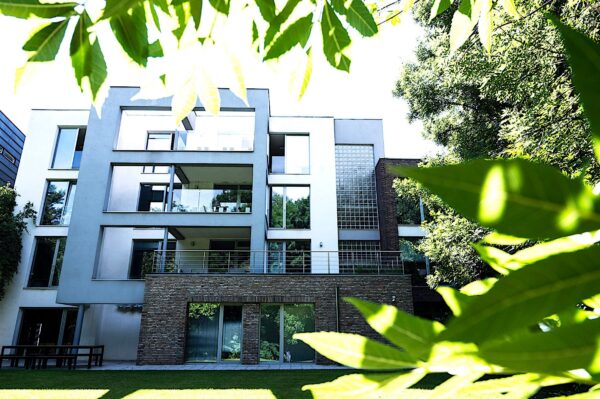 Villa In Repräsentativer Lage, Bratislava I Altstadt - Image 2