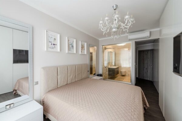 Der III Towers Complex bietet den Bewohnern eine 24h-Rezeption, Sicherheitsdienst, Fitness, einen Ruhebereich mit viel Grün - Image 11