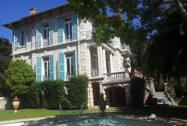 Luxusvilla mit 15 Zimmern, Pool und Meerblick – Cap Martin, Côte d’Azur - Image 2