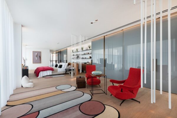 Luxusvilla mit 6 Schlafzimmern, 7 Badezimmern, Pool und Spa-Bereich - Image 12
