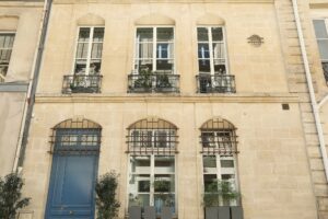 Ein Objekt im Herzen von La Condamine (Monaco) mit sehr viel Still und Klasse