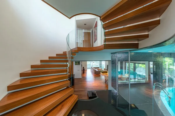 Eine außergewöhnliche Villa nach vollständiger Rekonstruktion in der Altstadt steht für höchste Wohnqualität - Image 5