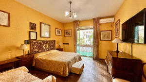 Exklusive Wohnung am Piazzale Flaminio – 270 m², 11 Zimmer mit Blick auf die Piazza del Popolo, Aufzug und Concierge-Service