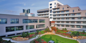 Wohn- und Gewerbekomplex mit 149 Wohnungen und 16.000 m² Büro- und Einzelhandelsflächen