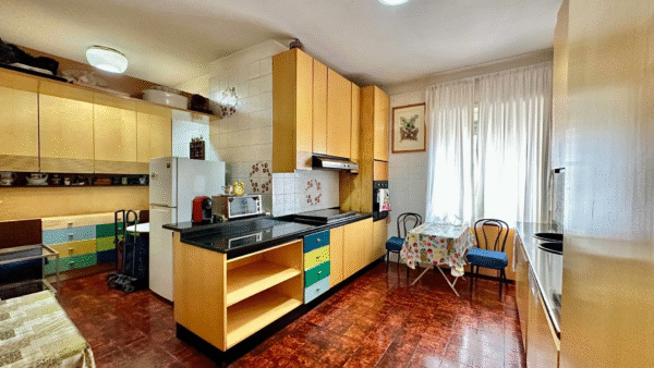Exklusive Wohnung am Piazzale Flaminio – 270 m², 11 Zimmer mit Blick auf die Piazza del Popolo, Aufzug und Concierge-Service - Image 12